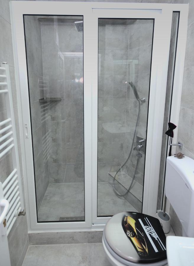 5 Apartshotel Faleza Galati Exteriér fotografie